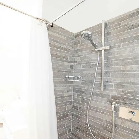 فندق مبيت وإفطار Carossi