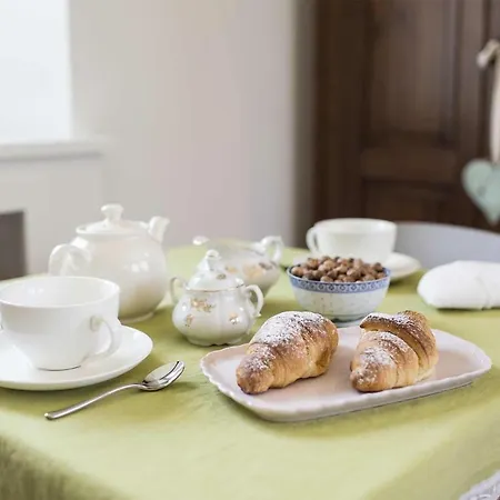 Carossi فندق مبيت وإفطار