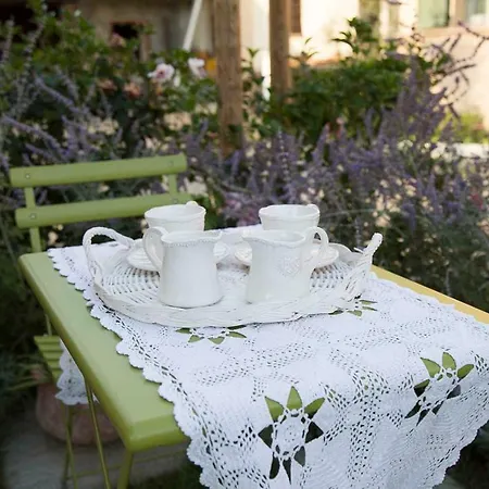Couette-café Carossi *