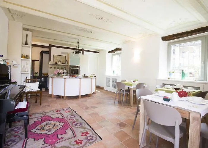 Carossi Bed & Breakfast 4*